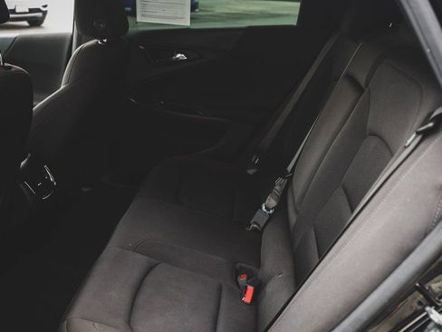 Used 2020 Chevrolet Malibu LT image 17