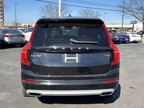 Used 2020 Volvo XC90 T6 Momentum image 15