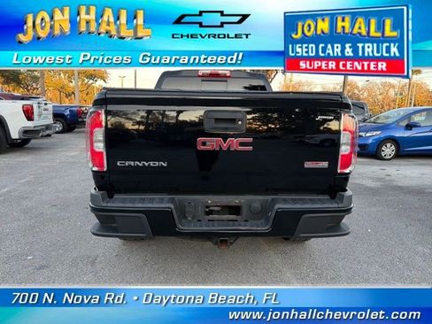 Used 2017 GMC Canyon SLE w/ All Terrain Package image 13