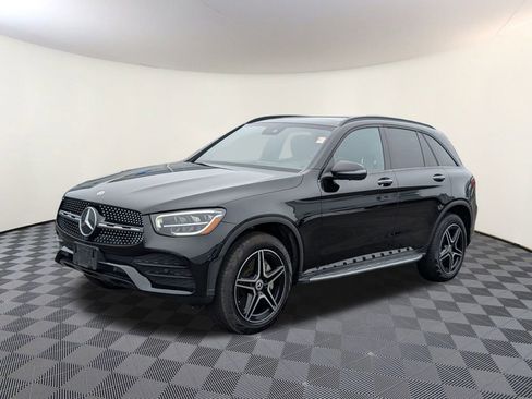 Certified 2022 Mercedes-Benz GLC 300 4MATIC image 1