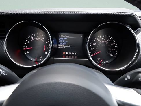 Used 2015 Ford Mustang Coupe RWD image 29