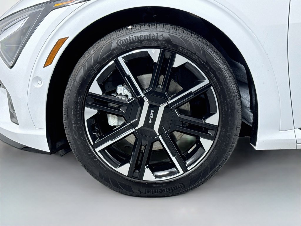 Used 2025 Kia EV6 GT-Line AWD/4WD image 11