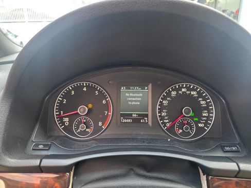 Used 2012 Volkswagen Eos Lux image 25