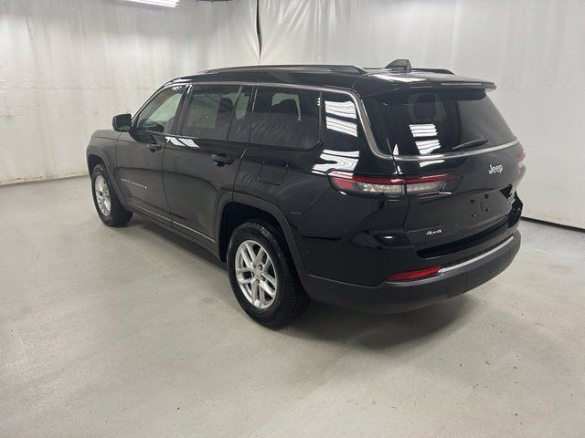 Used 2023 Jeep Grand Cherokee L Laredo w/ Luxury Tech Group I AWD/4WD image 7