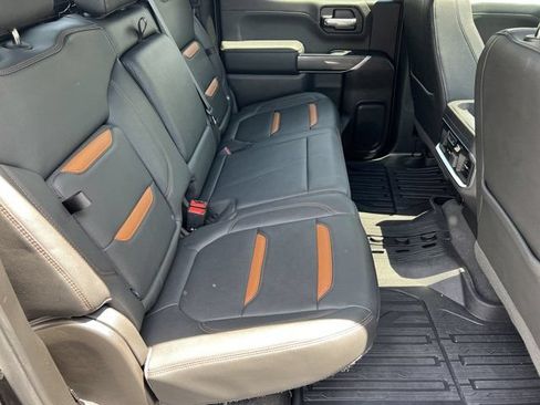 Used 2019 GMC Sierra 1500 AT4 w/ Off Road Performance Package AWD/4WD image 22
