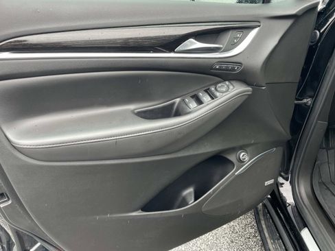 Used 2020 Buick Enclave Avenir w/ Avenir Technology Package image 14