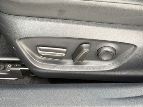Used 2024 Toyota Camry SE FWD image 16