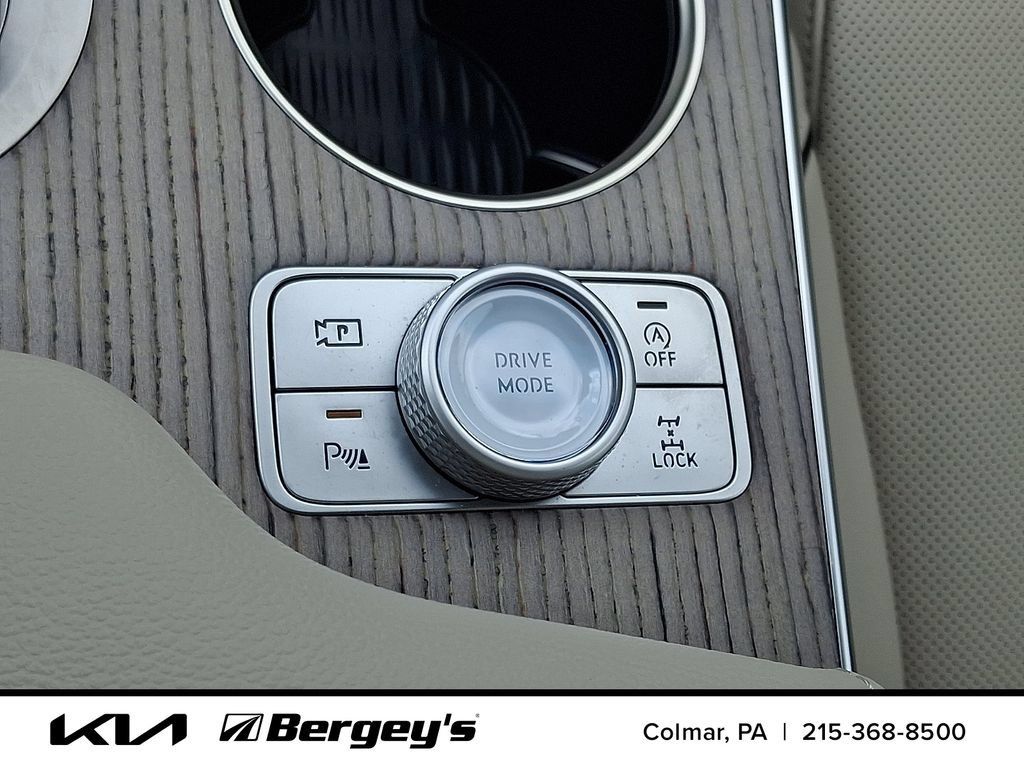 Used 2025 Genesis GV80 2.5T Prestige AWD/4WD image 30