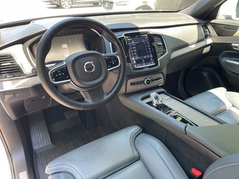 Used 2023 Volvo XC90 B6 Ultimate w/ Protection Package Premier AWD/4WD image 19