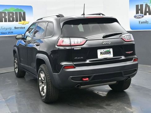 Used 2022 Jeep Cherokee Trailhawk image 4