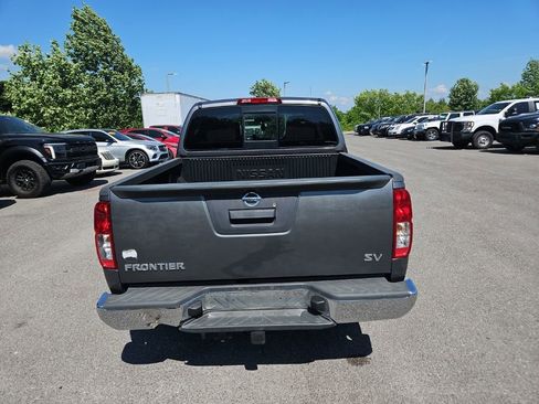 Used 2019 Nissan Frontier SV RWD image 6