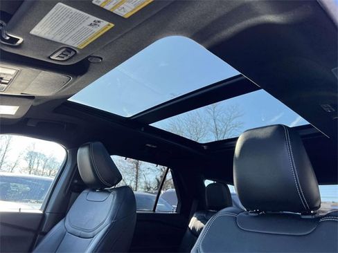 Used 2022 Ford Explorer ST w/ Equipment Group 401A image 11