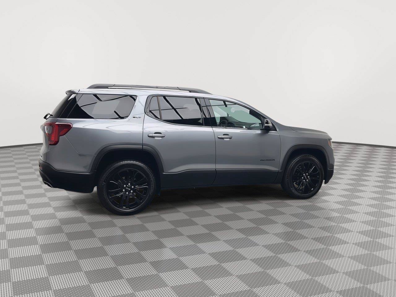 Certified 2022 GMC Acadia SLT w/ Elevation Edition AWD/4WD image 45