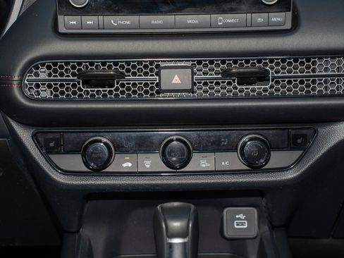 Certified 2024 Honda HR-V Sport image 22