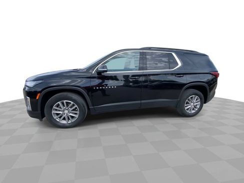 Used 2023 Chevrolet Traverse LT FWD image 7