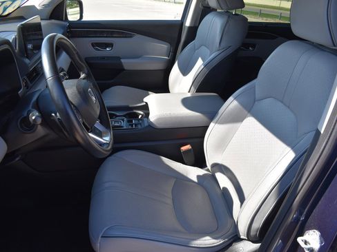 Used 2023 Honda Pilot Elite image 25