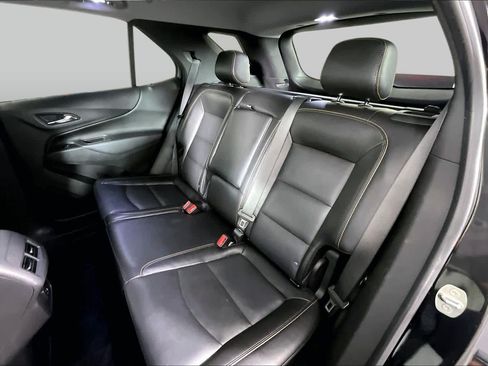 Used 2021 Chevrolet Equinox LT FWD image 18