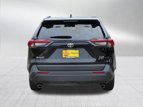 Certified 2025 Toyota RAV4 XLE AWD/4WD image 7