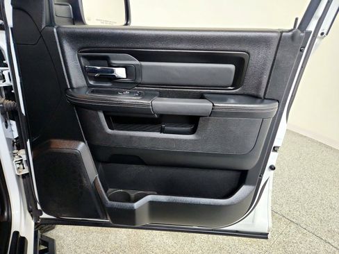 Used 2018 RAM 1500 Rebel image 29