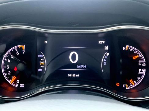 Used 2020 Jeep Grand Cherokee High Altitude AWD/4WD image 26