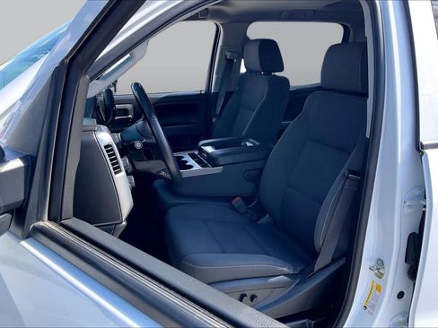 Used 2018 Chevrolet Silverado 2500 LT w/ Texas Edition AWD/4WD image 9