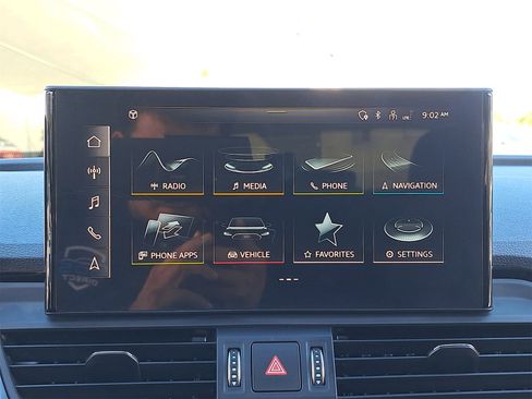 Certified 2023 Audi Q5 e Premium Plus w/ Premium Plus Package image 24