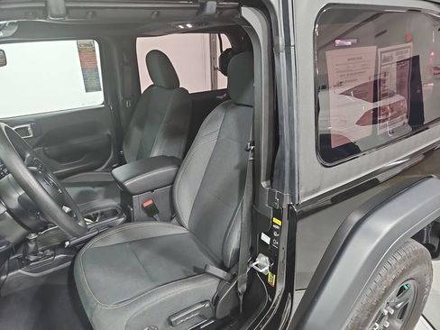 Used 2026 Jeep Wrangler Sport AWD/4WD image 23