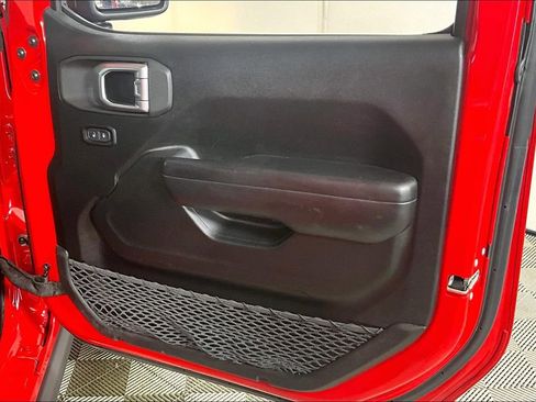 Used 2020 Jeep Gladiator Rubicon image 23