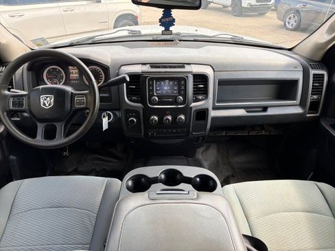 Used 2014 RAM 2500 Tradesman w/ Chrome Appearance Group AWD/4WD image 19