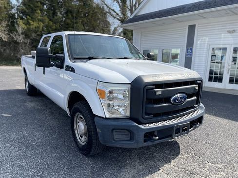Used 2015 Ford F250 XL image 2