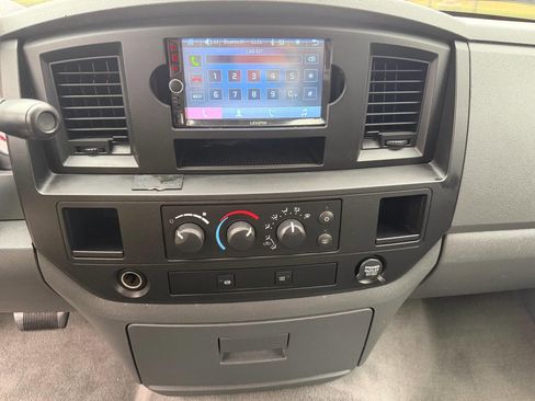 Used 2009 Dodge Ram 2500 Truck SXT image 26