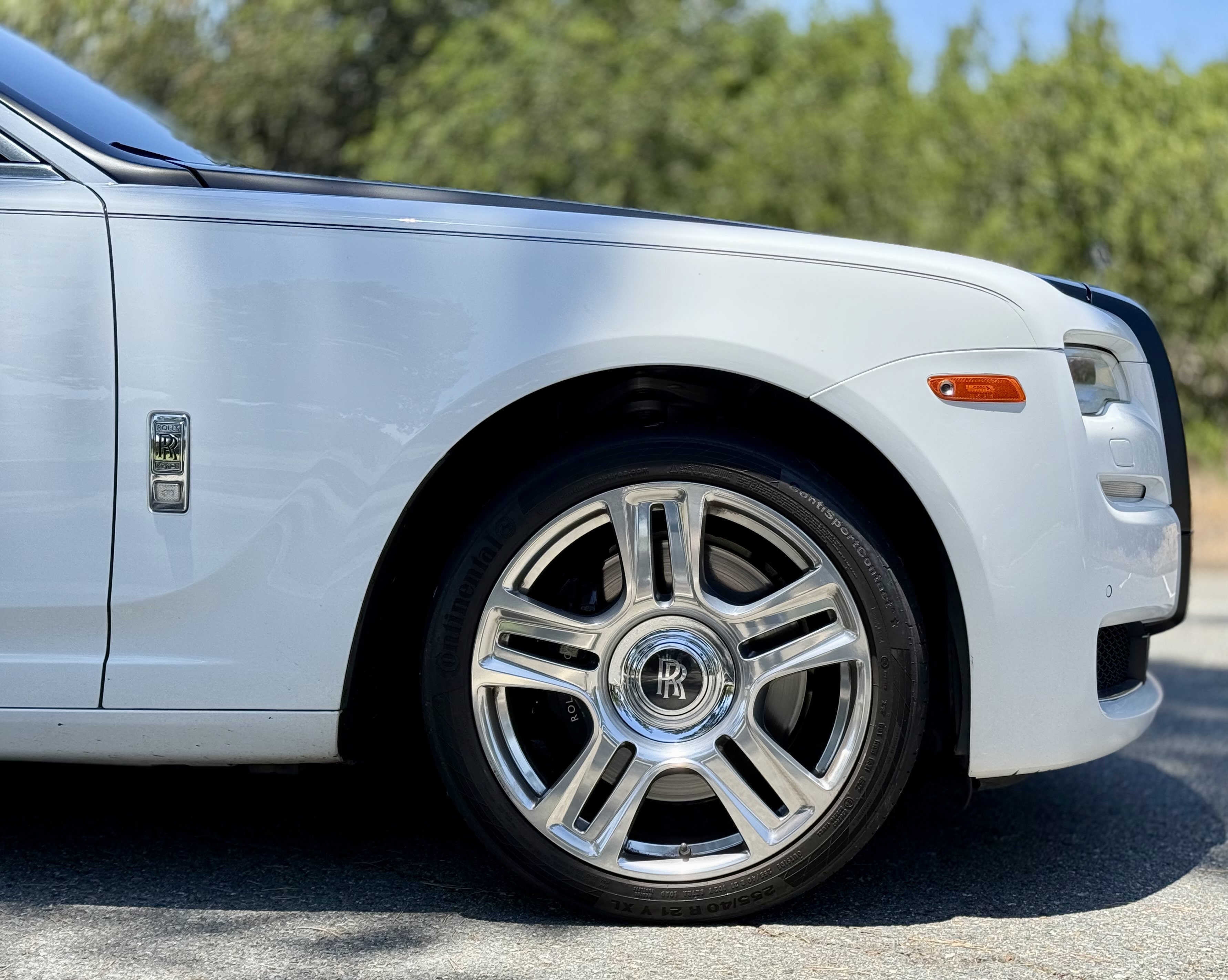 Used 2016 Rolls-Royce Ghost RWD image 7