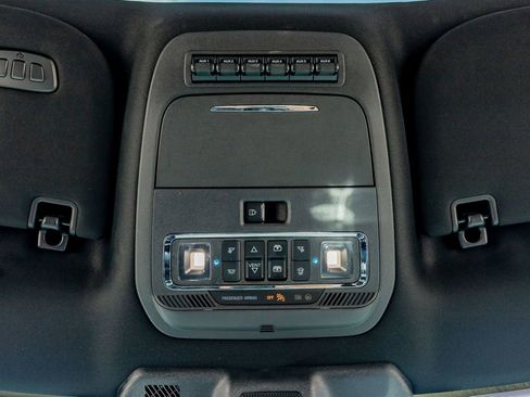 Used 2023 Ford F150 Raptor w/ Equipment Group 802A Raptor R AWD/4WD image 28