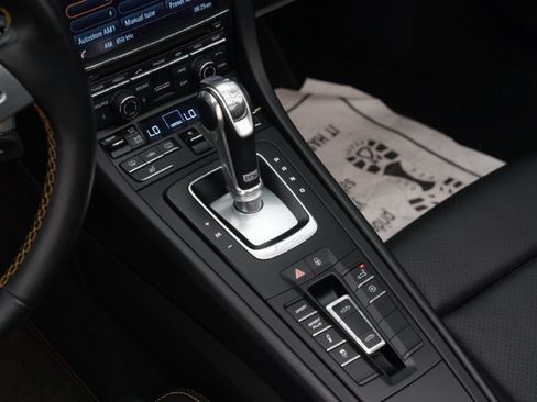 Used 2015 Porsche 911 Targa 4S w/ Burmester Audio Package AWD/4WD image 14
