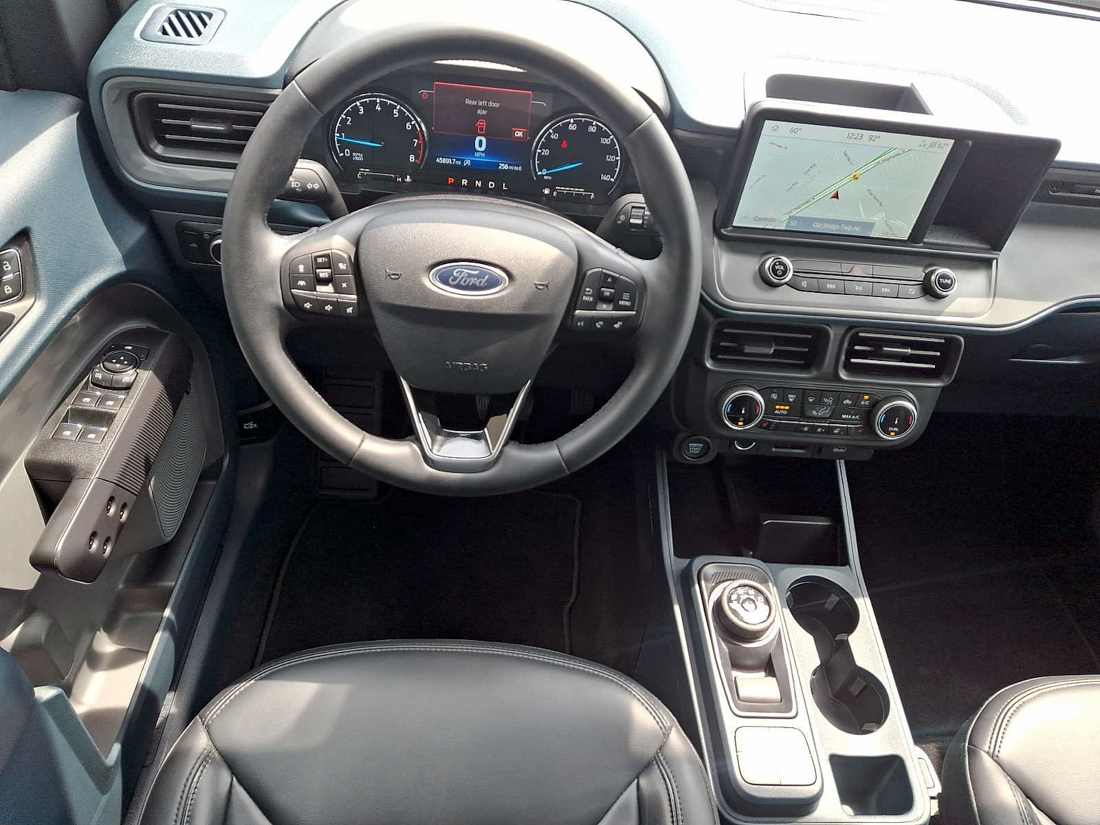 Used 2024 Ford Maverick Lariat w/ Black Appearance Package AWD/4WD image 12