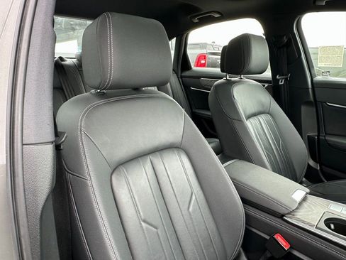 Used 2024 Audi A6 Premium Plus image 16