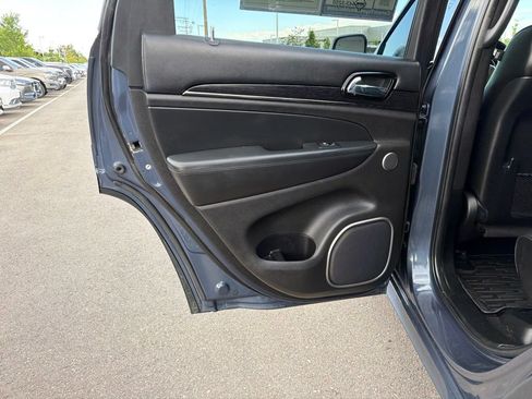 Used 2020 Jeep Grand Cherokee High Altitude AWD/4WD image 18