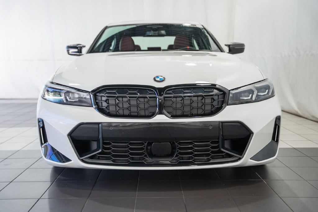 Used 2025 BMW M340i xDrive AWD/4WD image 2