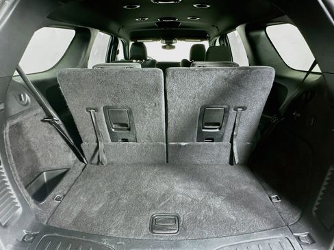 Used 2025 Dodge Durango GT RWD image 28