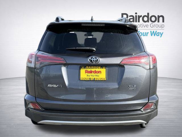 Used 2018 Toyota RAV4 XLE AWD/4WD image 6