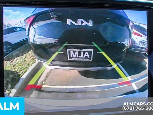 Used 2023 Chrysler Pacifica Touring-L image 36