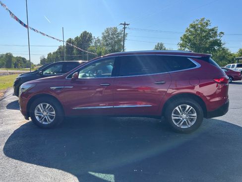 Used 2019 Buick Enclave Essence AWD/4WD image 2