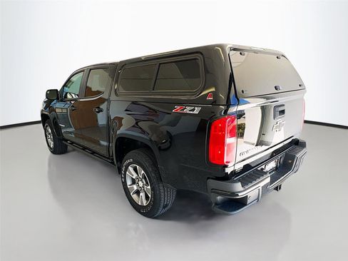Used 2019 Chevrolet Colorado Z71 AWD/4WD image 10