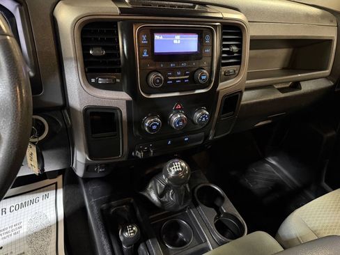 Used 2016 RAM 3500 Tradesman w/ Chrome Appearance Group AWD/4WD image 46