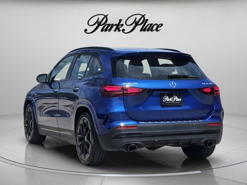 Used 2024 Mercedes-Benz GLA 35 AMG 4MATIC image 3