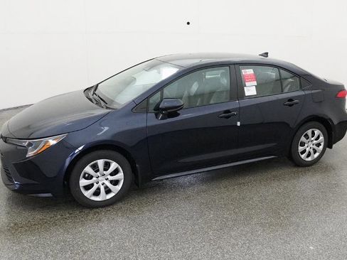 New 2026 Toyota Corolla LE image 7