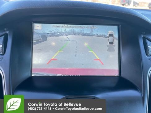 Used 2018 Ford Focus Titanium w/ Titanium Technology Package image 20