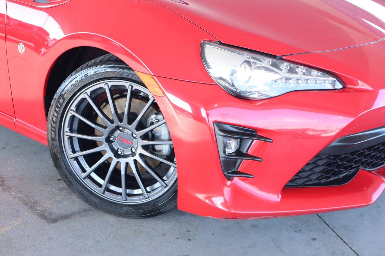 Used 2020 Toyota 86 RWD image 4