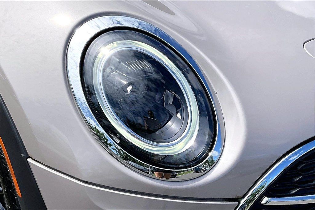 Certified 2022 MINI Cooper Clubman S FWD image 30