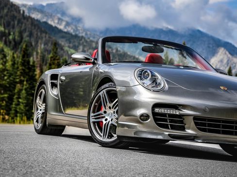 Used 2009 Porsche 911 Turbo image 15